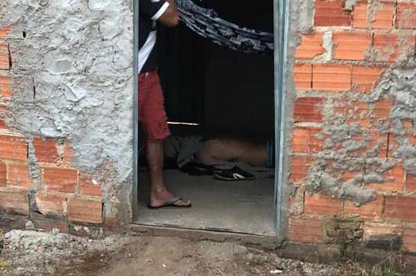 Bandidos Invadem Casa E Matam Homem A Tiros No Parque Brasil Rp